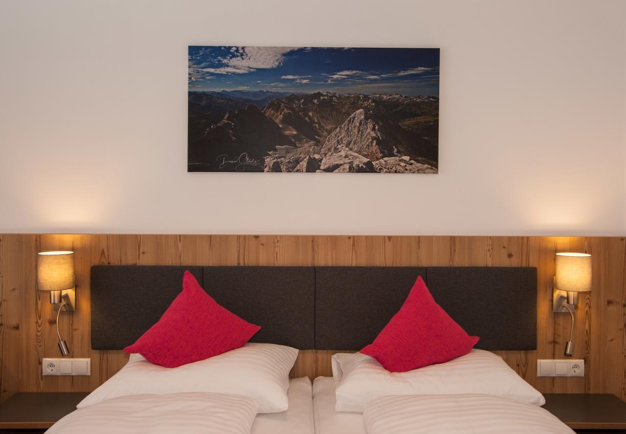 Hotel Haus Sattelblick à Sankt Anton am Arlberg Extérieur photo