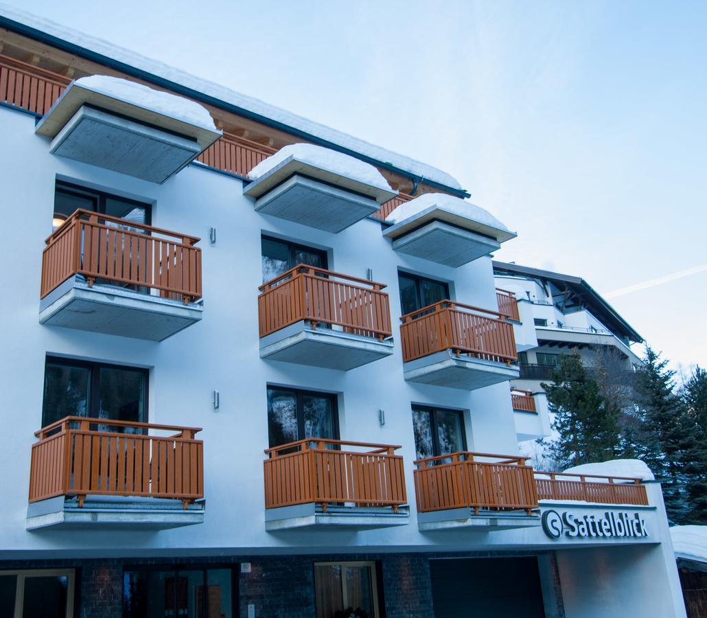 Hotel Haus Sattelblick à Sankt Anton am Arlberg Extérieur photo