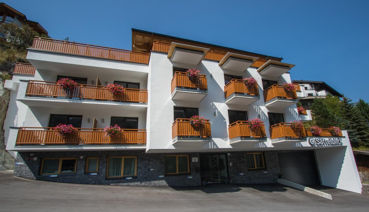Hotel Haus Sattelblick à Sankt Anton am Arlberg Extérieur photo